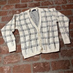 Vintage 1990s Crossings Knit Cream & Black Grid Pattern Cardigan Sweater USA